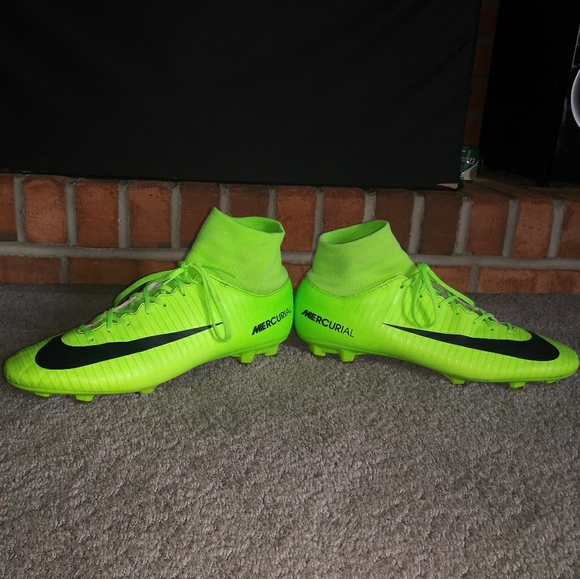 nike mercurial superfly cleats